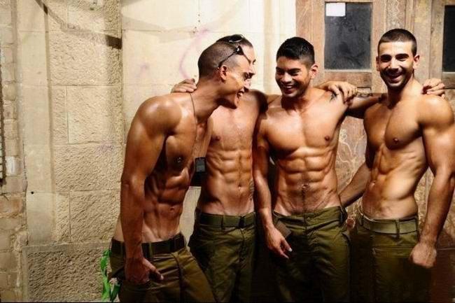 以色列国防军小伙肌肉猛照军人肌肉