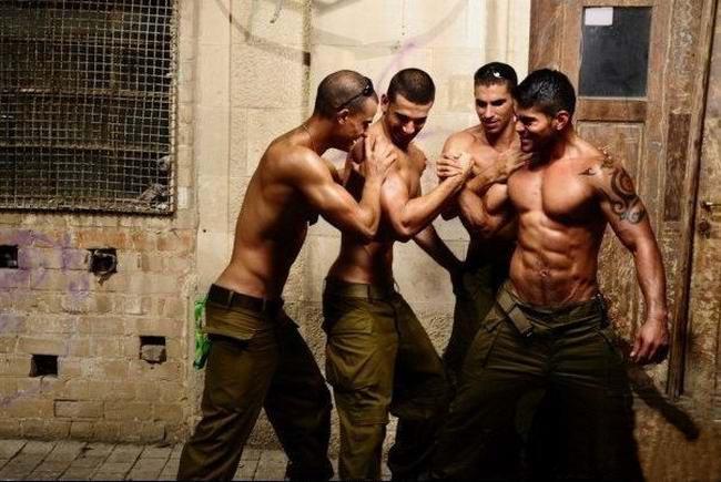 以色列国防军小伙肌肉猛照军人肌肉