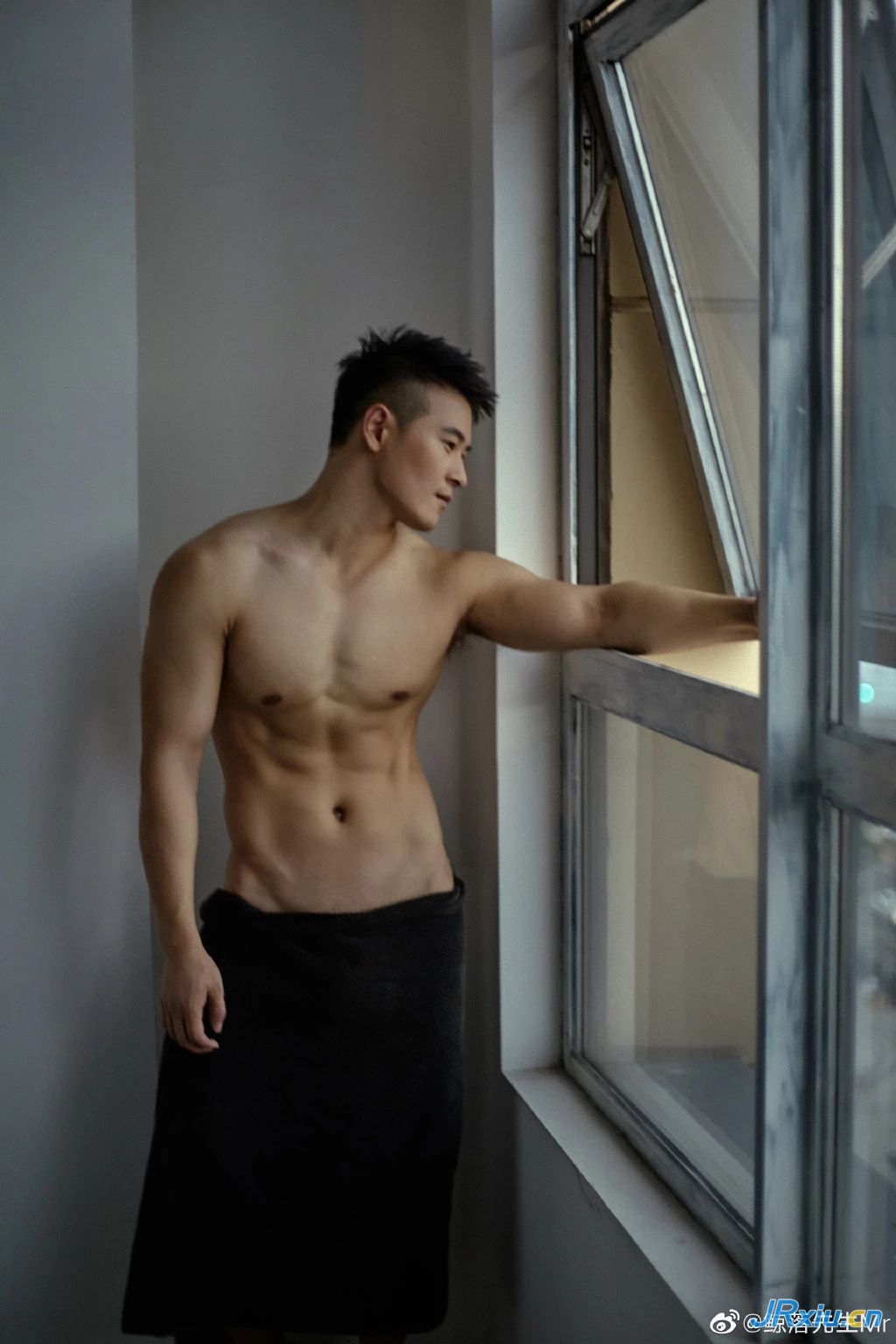 榜样 | 中国国产肌肉男模帅气的鲜肉帅哥